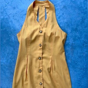 made in Canada yellow pearlized button down dress with cute back detail & pleats